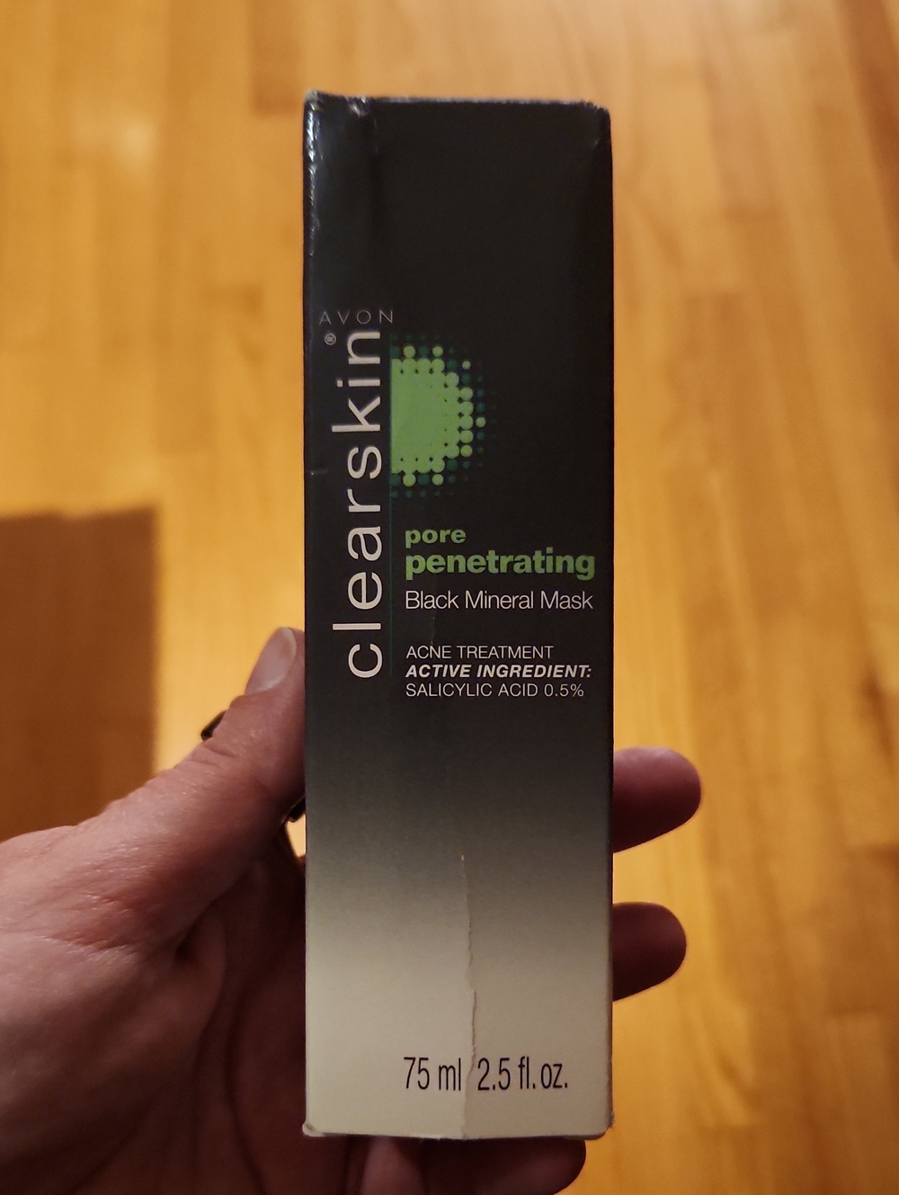 Avon Clearskin Black Mineral Mask with Green Accents